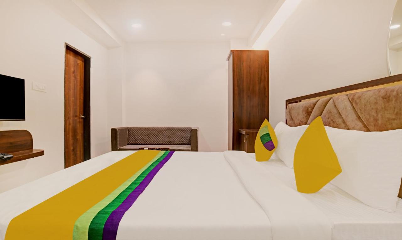 Itsy Hotels Phoenix Indore Esterno foto