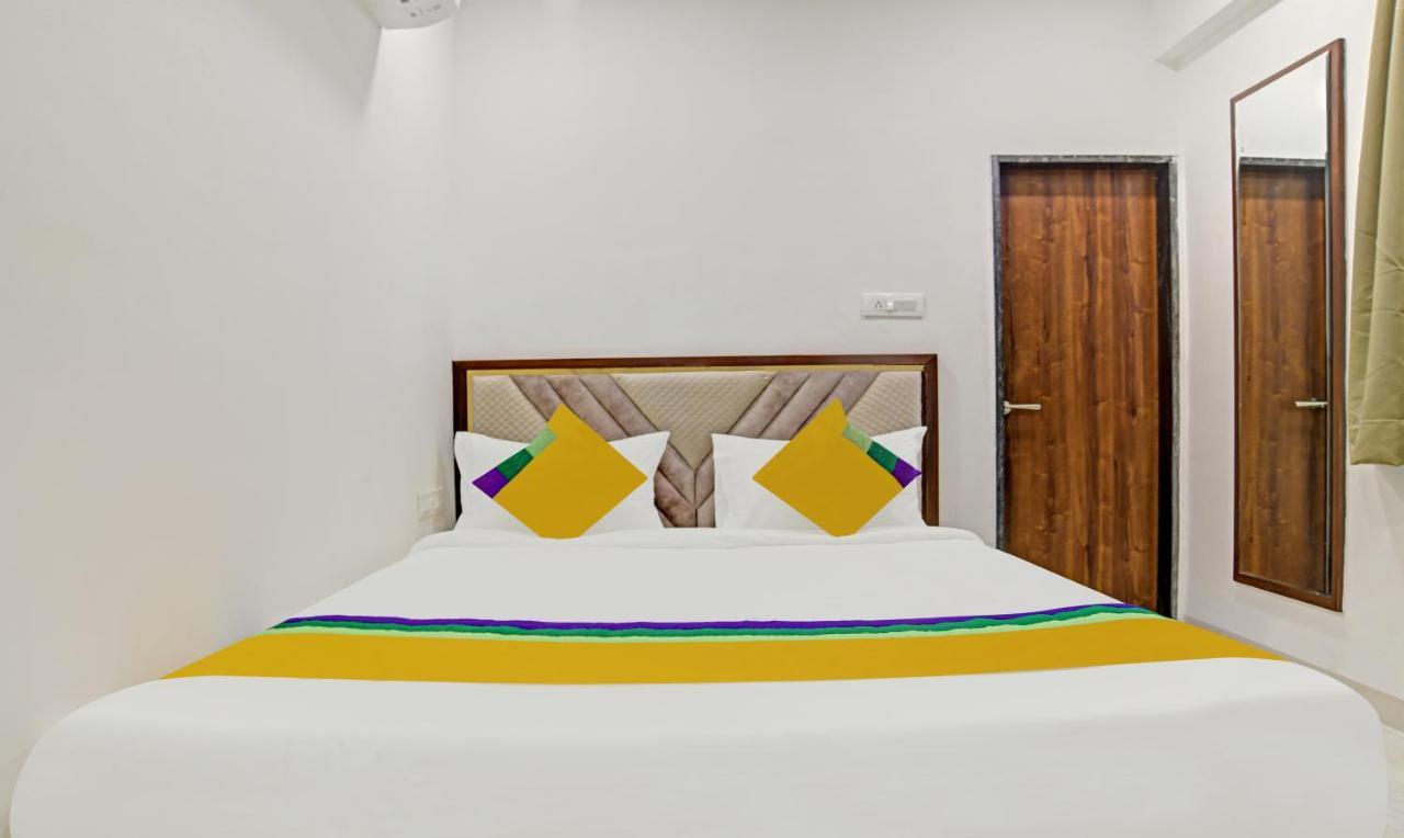 Itsy Hotels Phoenix Indore Esterno foto