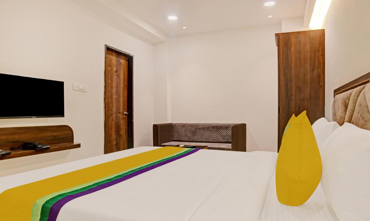 Itsy Hotels Phoenix Indore Esterno foto