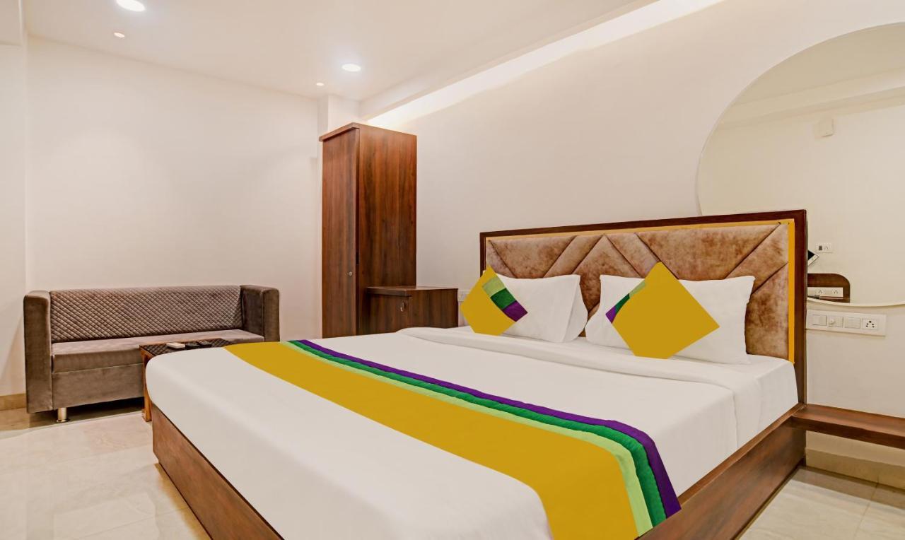 Itsy Hotels Phoenix Indore Esterno foto